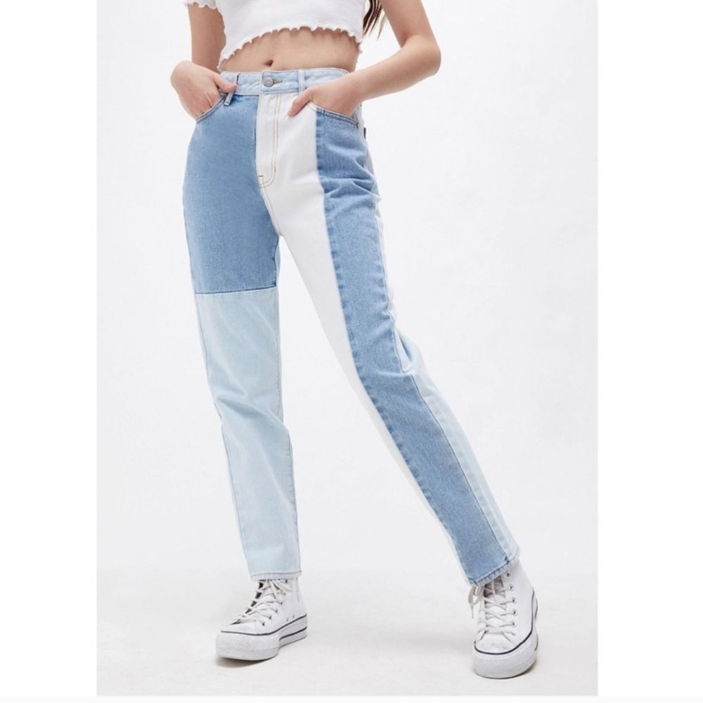 PacSun Color Block Mom Jeans Slim Straight Leg Cotton Skater Boho Y2K Size 26